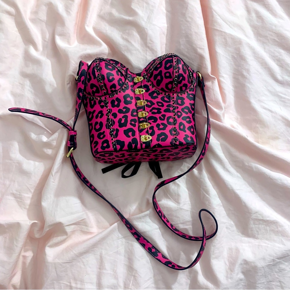 NWOT Kitsch Camp Betsey Johnson Corset Bag